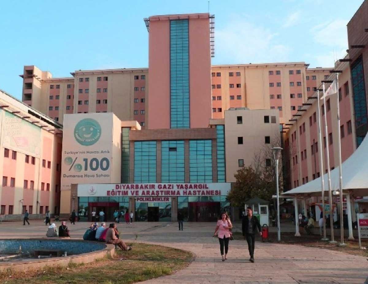 Diyarbakır Devlet Hastanesi (Diyarbakır SBÜ Gazi Yaşargil Eğitim ve Araştırma Hastanesi)